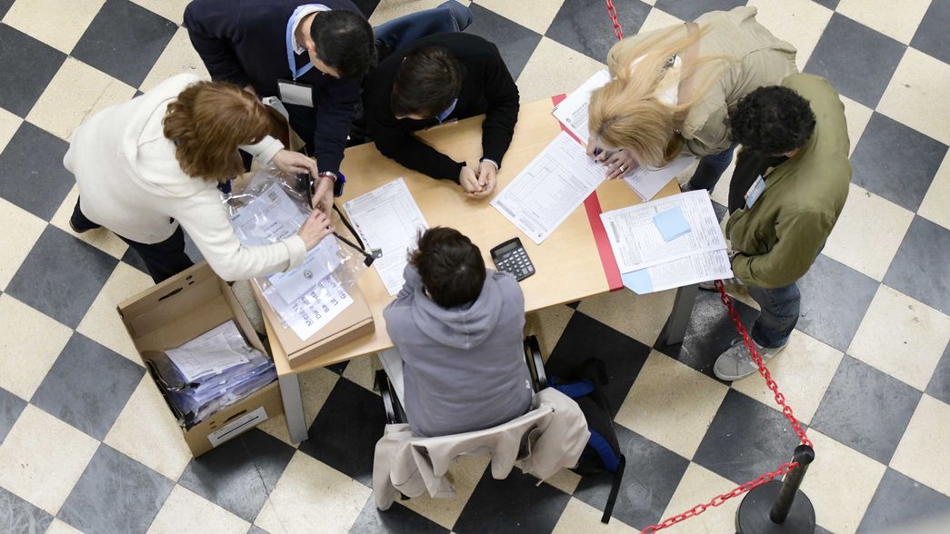 La Justicia inicia el recuento de votos en La Plata y crece la expectativa por los resultados finales