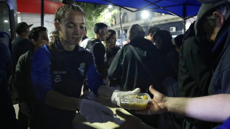 Gimnasia lanzó la sexta edición de El Lobo contra el frío para asistir a personas en situación de calle Gimnasia lanzó la sexta edición de El Lobo contra el frío para asistir a personas en situación de calle