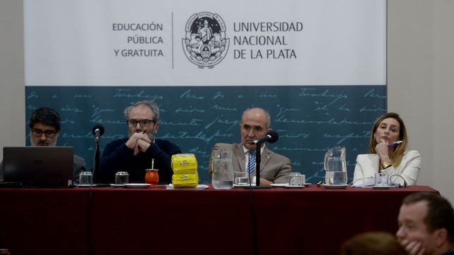 la fulp reclamo un aumento de las becas y sostuvo que solo alcanzan para dos paquetes de yerba