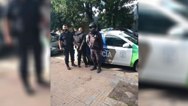 tenia dos pedidos de captura y lo atraparon en un operativo anti motochorros en la plata