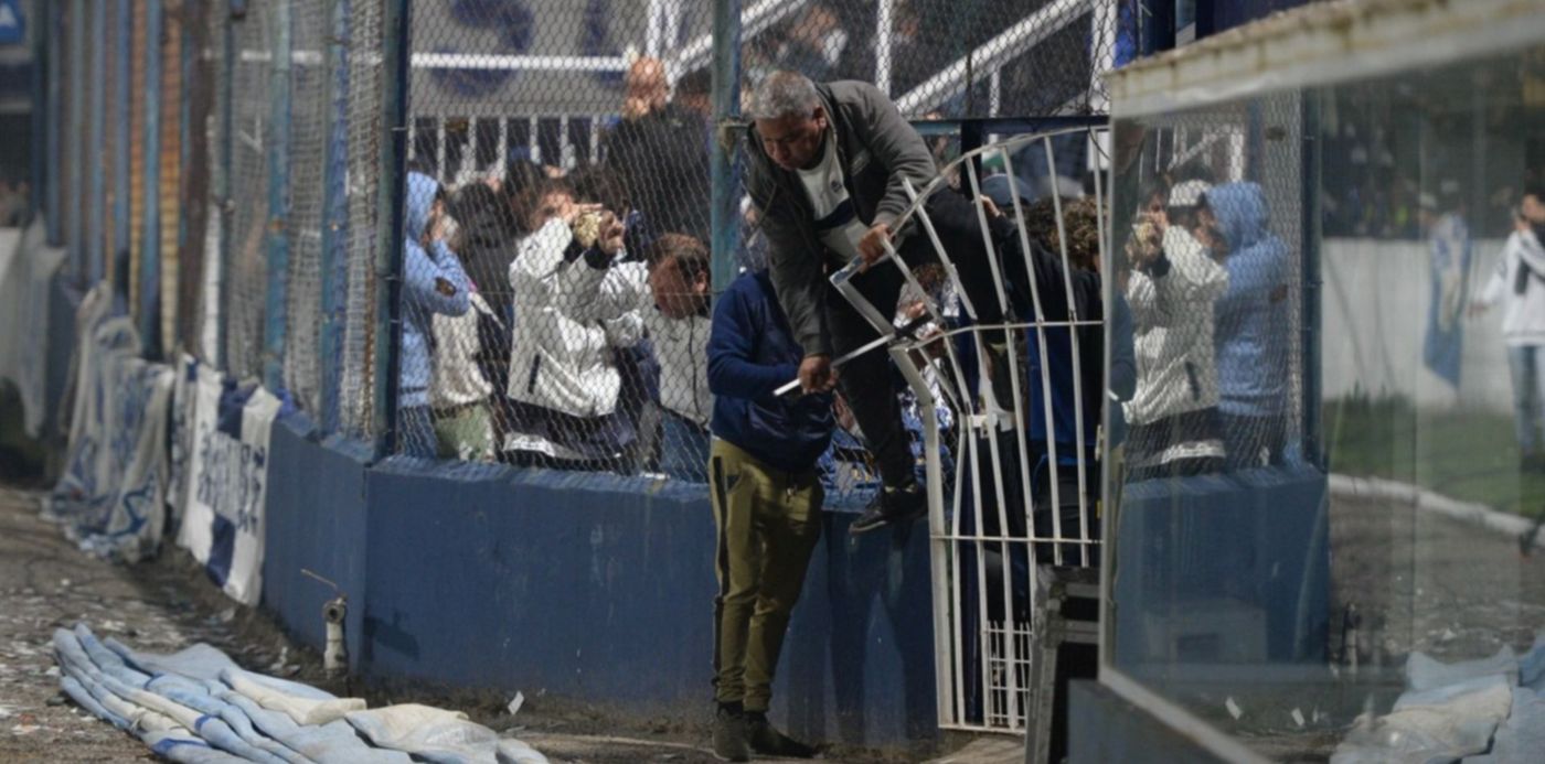 gimnasia boca incidentes bosque - gimnasia boca incidentes bosque cancha estadio