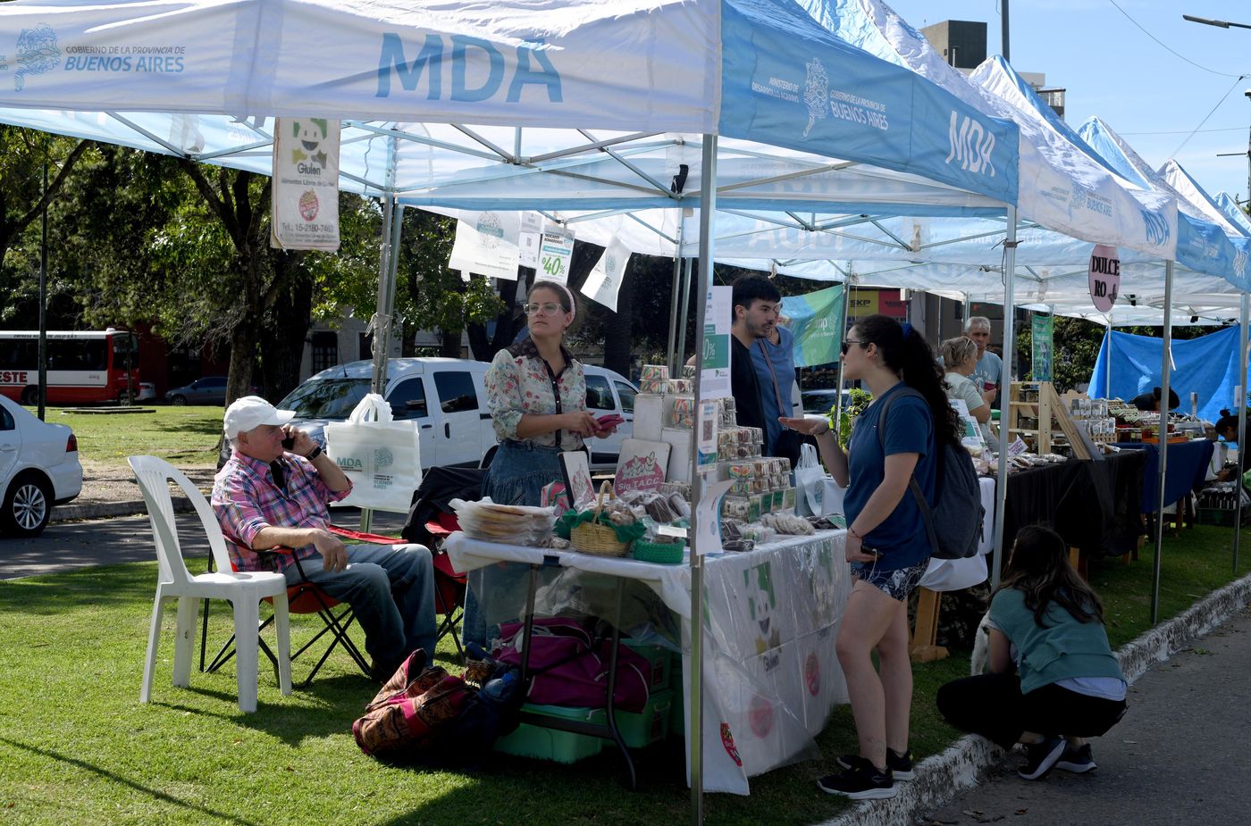 Cuenta DNI ofrece múltiples descuentos para esta jornada. Cuenta DNI ofrece múltiples descuentos para esta jornada.