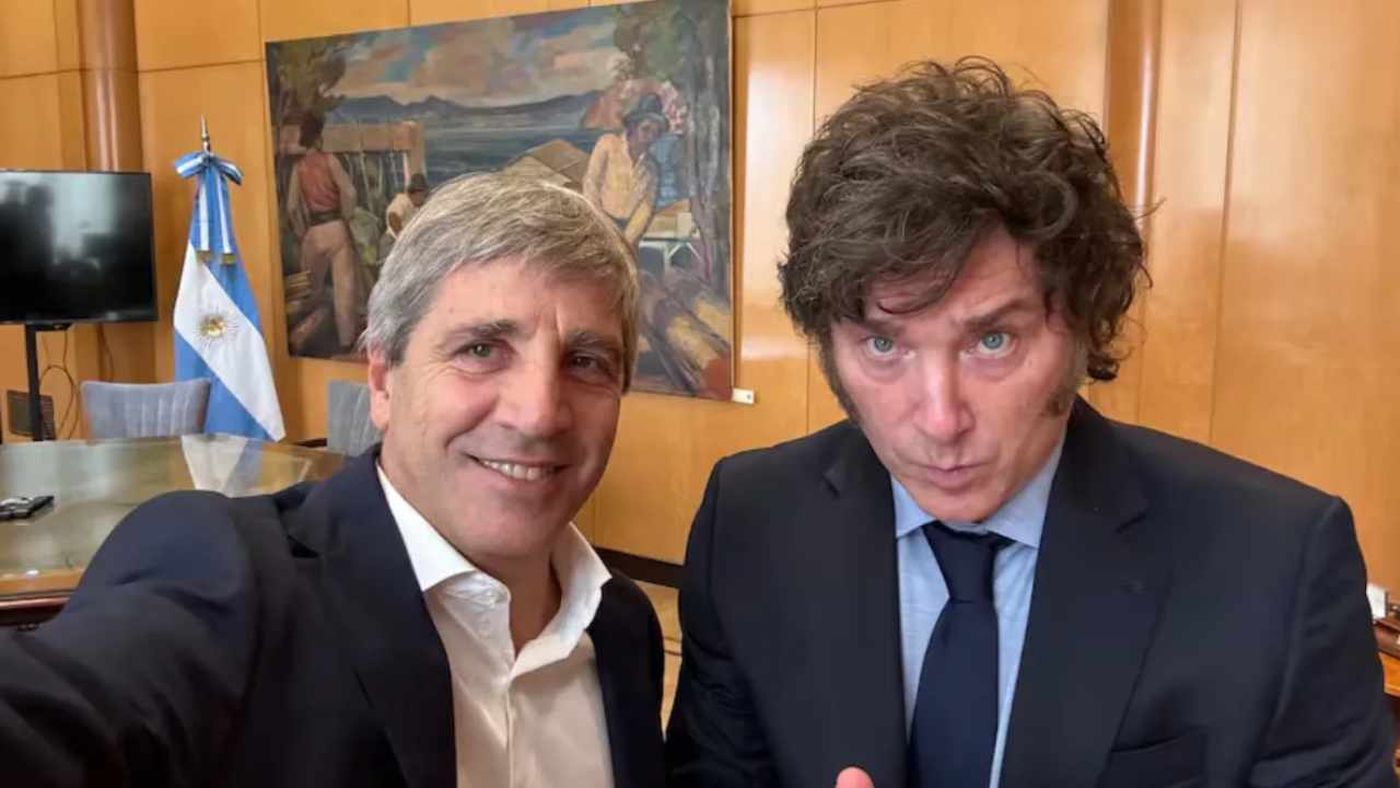 Es posible que en el mensaje Javier Milei sea acompa&ntilde;ado por Luis Caputo