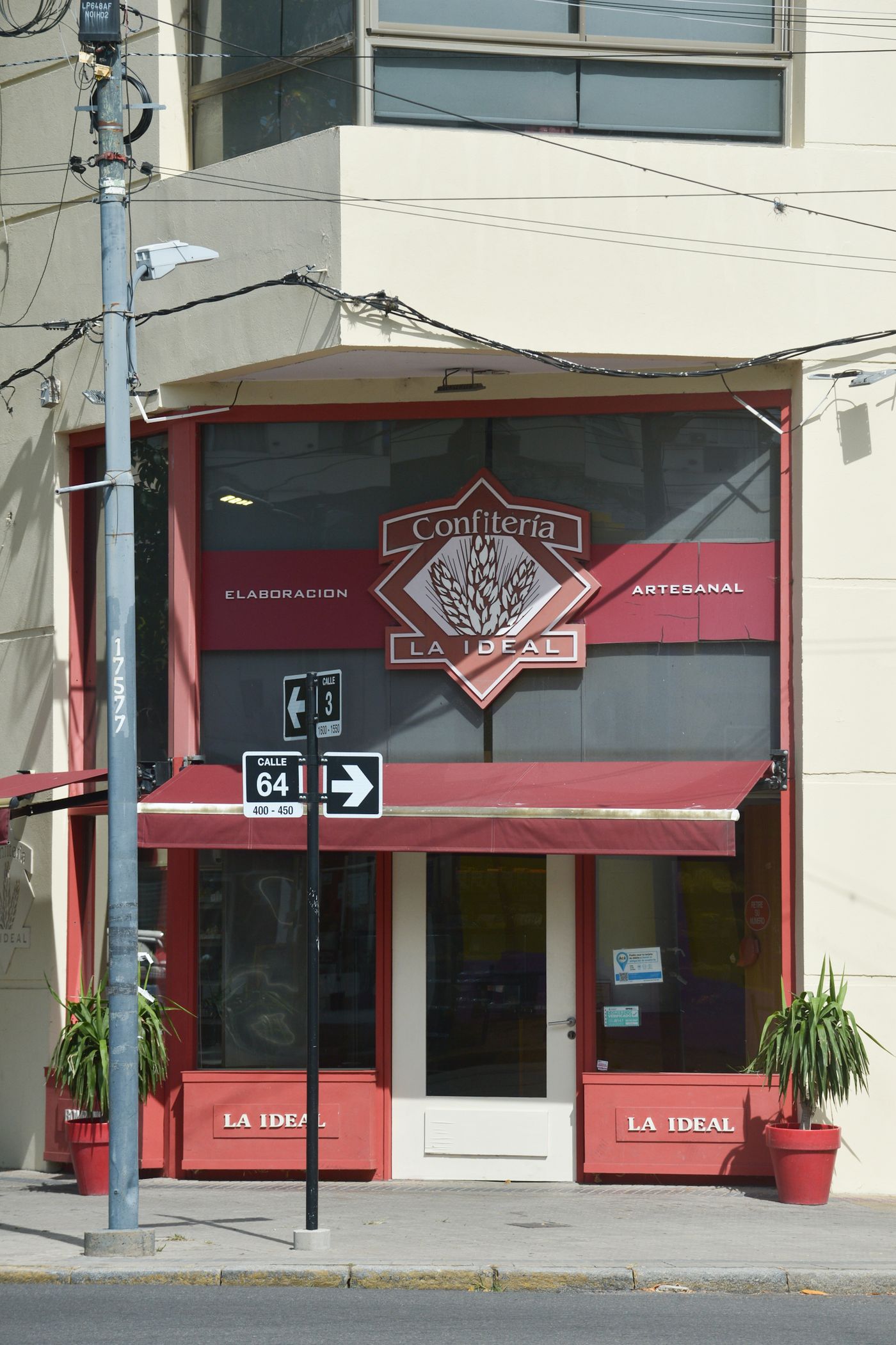 Confitería La Ideal (6)