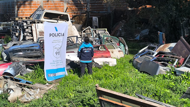 desbaratan un desarmadero de melchor romero y secuestran mas de 700 autopartes