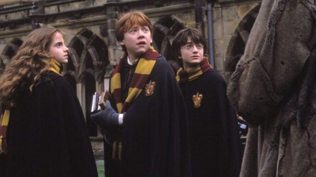 la plata recibe la harry potter book night con juegos, lecturas y un fin solidario