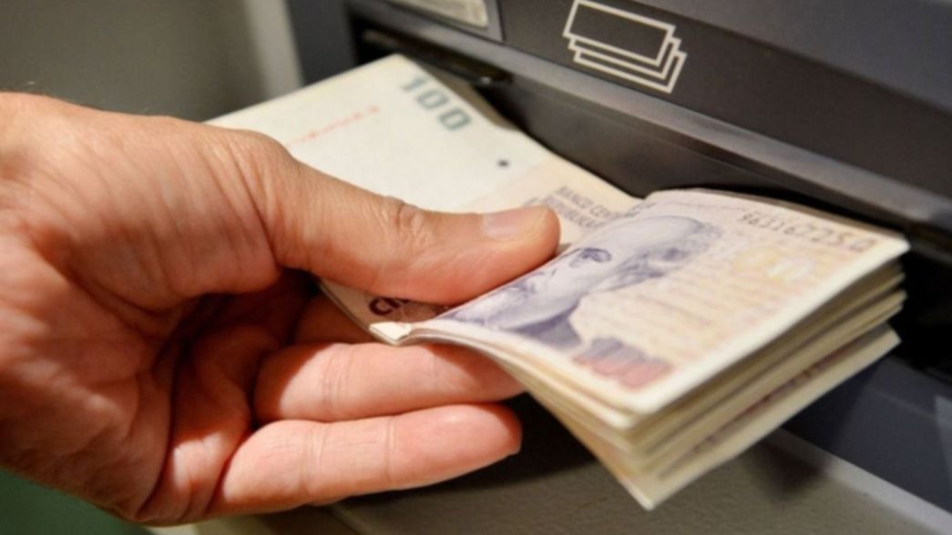 Uno por uno, los pasos para cobrar el bono de 18.000 pesos