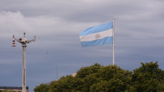 nublado y con lluvias en el horizonte: ¿como seguira el clima en la plata?