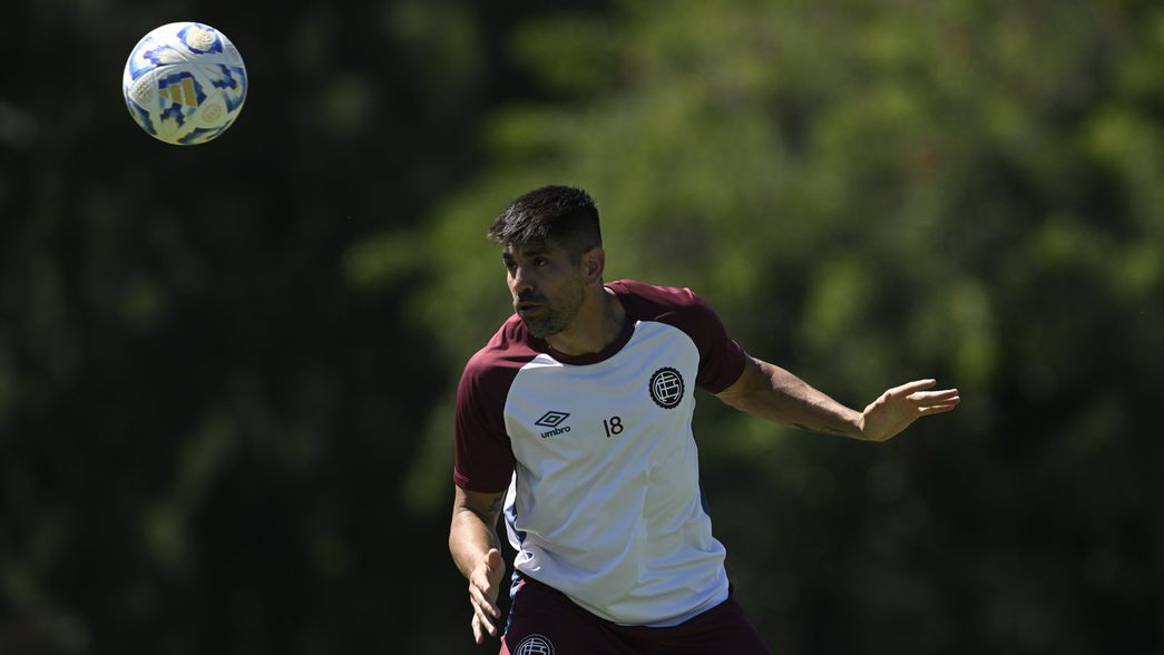 El Loco Díaz terminó a las piñas con un juvenil de Tigre en un amistoso de Lanús