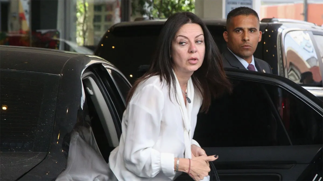 la ministra de capital humano no atendera a la fila del hambre: nunca los convoco