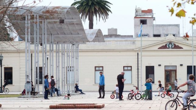 con barbijos y distanciamiento, platenses siguen aprovechando las salidas saludables
