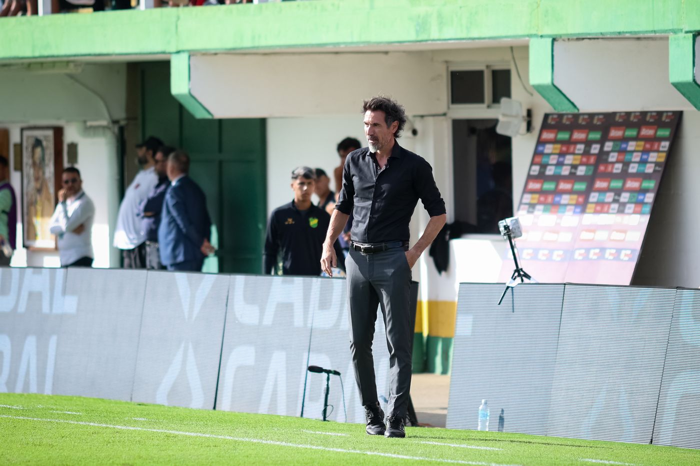 Estudiantes Defensa y Justicia Domínguez.jpg