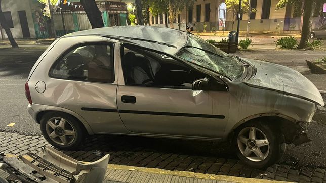manejaba borracho por la plata, volco y le secuestraron el auto