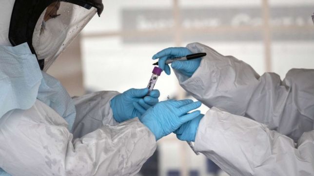 aumentan los casos y ya son mas de 42.000 las victimas fatales del covid-19 en argentina