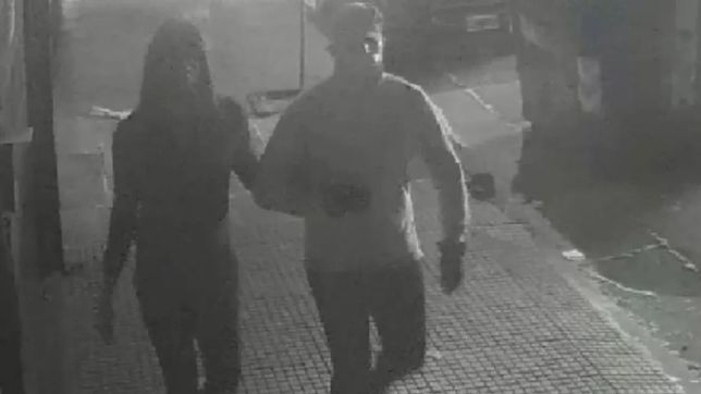difunden imagenes para encontrar al hombre que mato a una mujer y huyo con una travesti