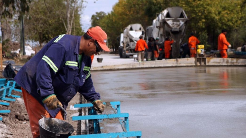 Todos los cortes y desvíos de tránsito en La Plata por obras viales