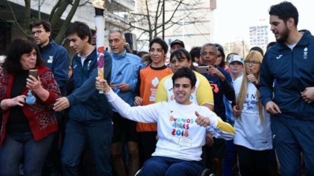 la historia detras de la carta de un joven con discapacidad que conmueve a los platenses