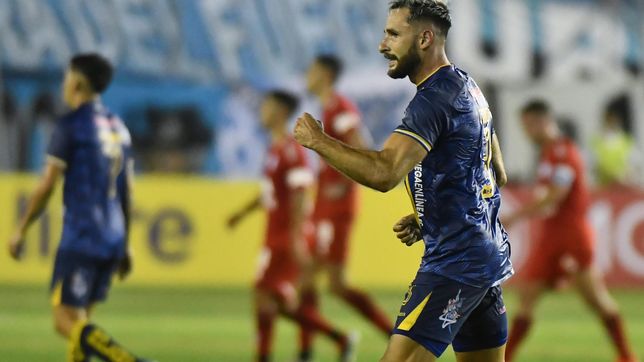 gimnasia lo busco, estuvo a punto de llegar y ahora jugara en otro equipo del futbol argentino