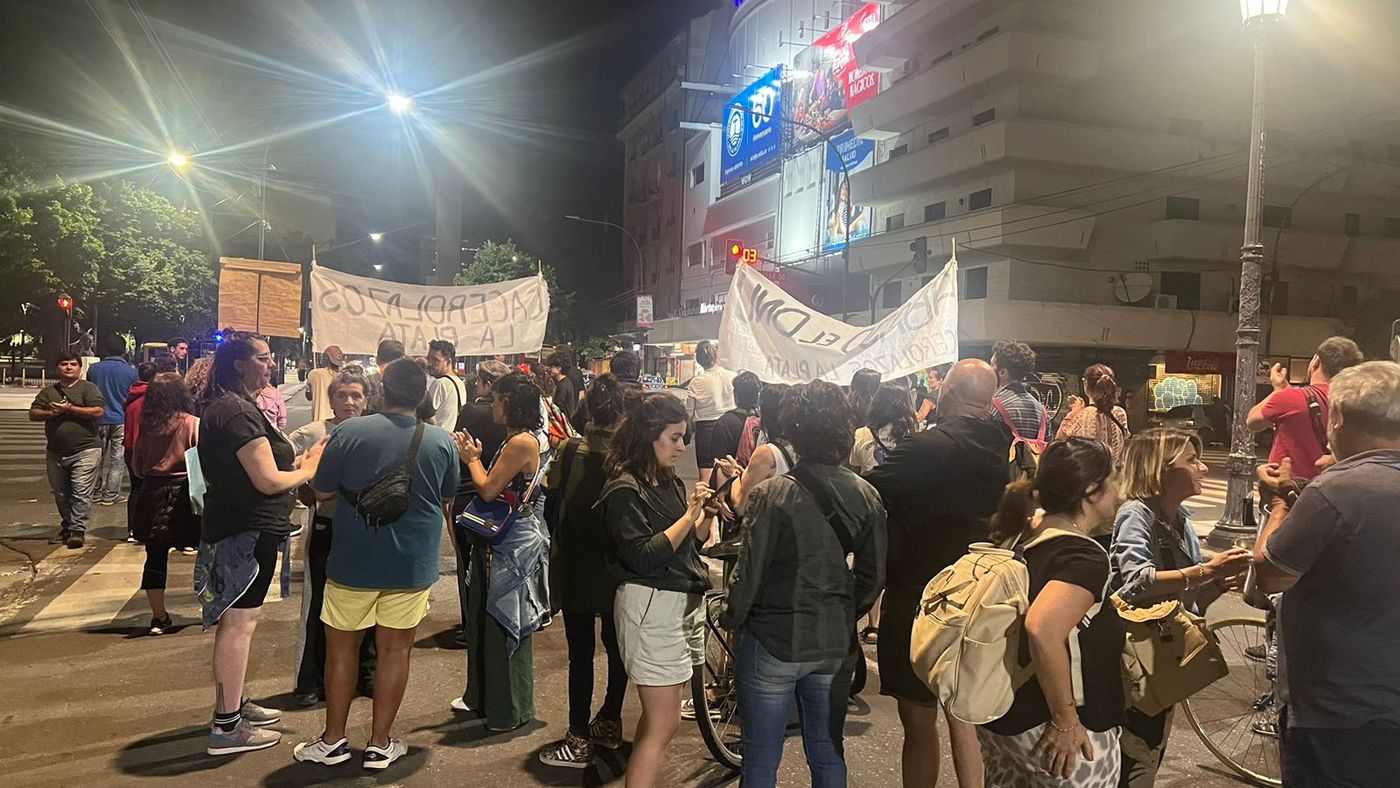 Cacerolazo contra Javier Milei 7 y 50 (1).jpeg