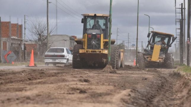 la repavimentacion de la avenida 32 salio de la paralisis y se reactiva la obra publica