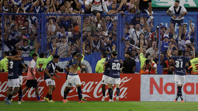 gimnasia visita a velez, que llega con una importante duda en el equipo
