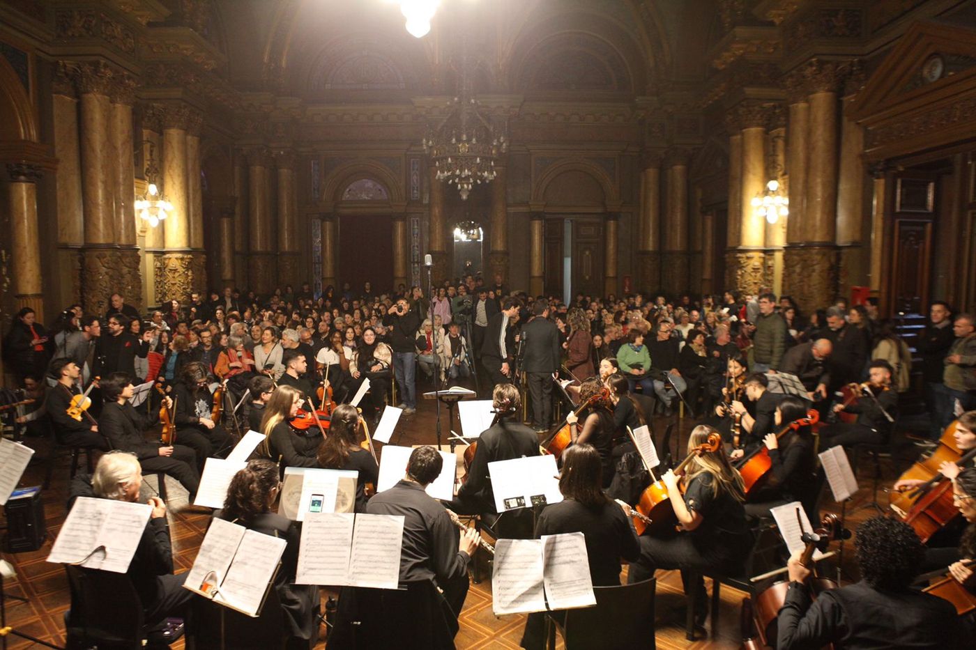 Concierto sinfónico en la municipalidad.jpeg