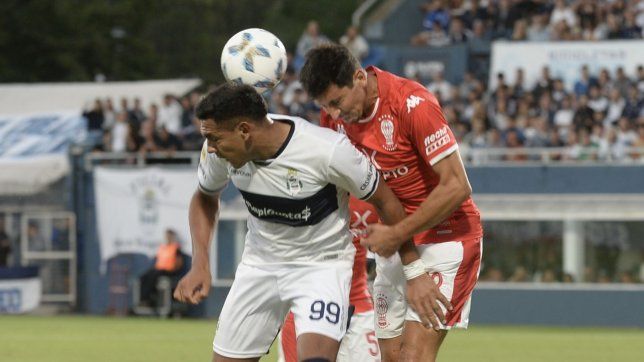 cristian colman fue operado con exito: ¿cuando volvera a jugar?