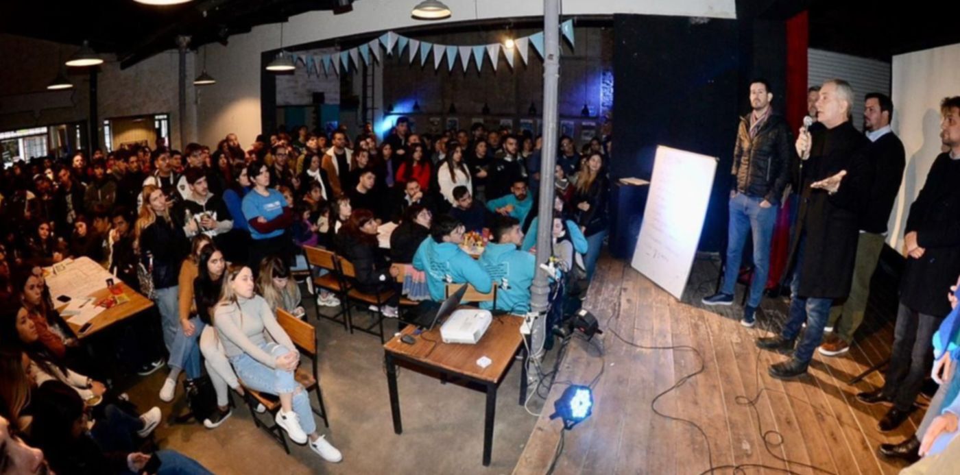 WhatsApp Image 2023-07-14 at 20.26.47 (1) - Julio Alak en el Centro Cultural Aluvión, Julio Alak, Elecciones 2023,