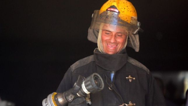 ¿como se inicio el fuego y que fue lo que paso en el deposito del ejercito de salvacion en la plata?