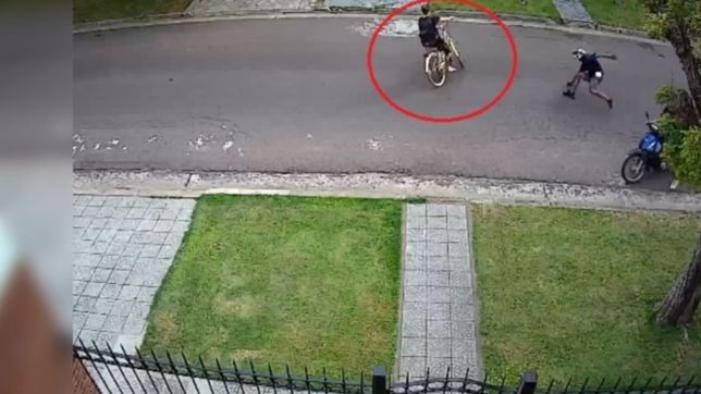 el video que muestra el dramatico ataque de motochorros a plena luz del dia en la plata