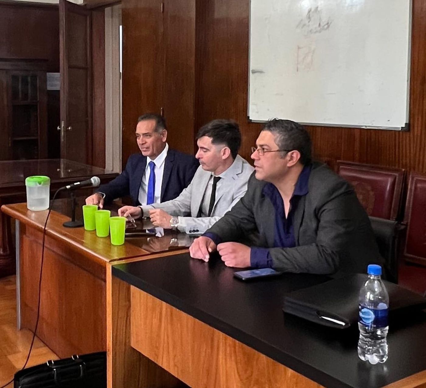 La defensa logró desligar al acusado por el golpe en una distribuidora en La Plata.