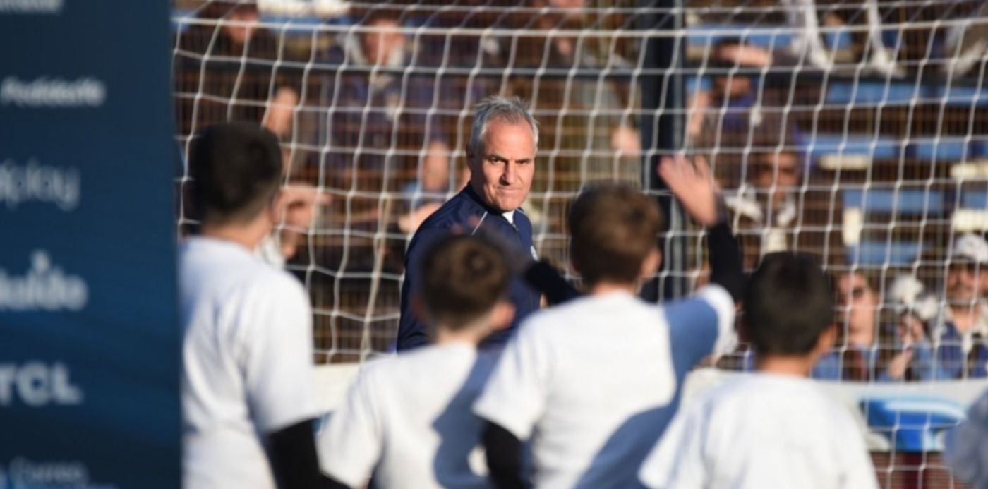 Gimnasia Vélez debut de Madelón