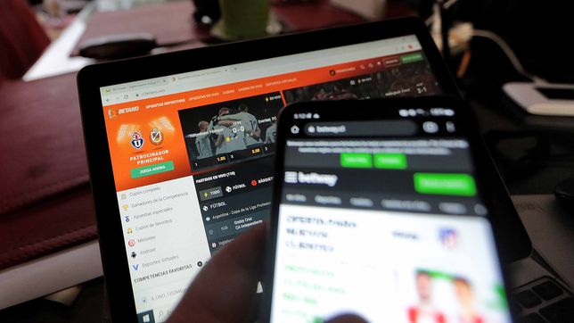 aprobaron la ordenanza que busca frenar las apuestas online de menores en la plata