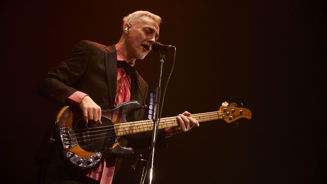 aznar celebra 50 anos de carrera: la musica es un aire que te lleva a lugares impensados