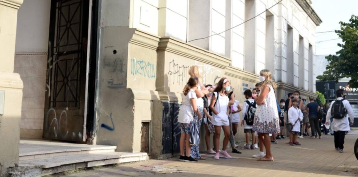 vuelta a clases educación escuela