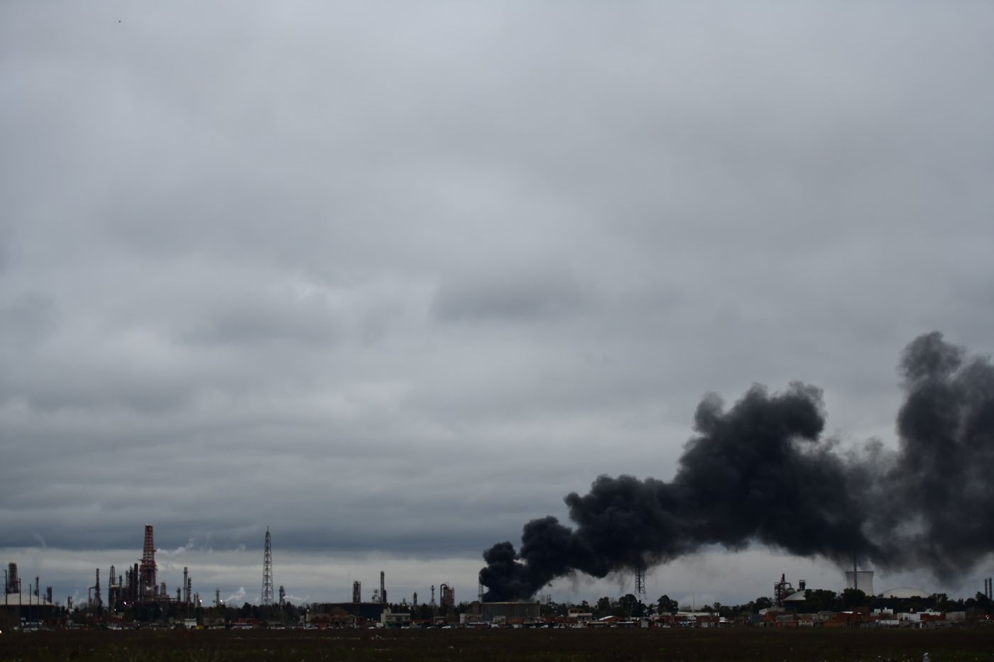 Incendio Refinería YPF (2).jpeg