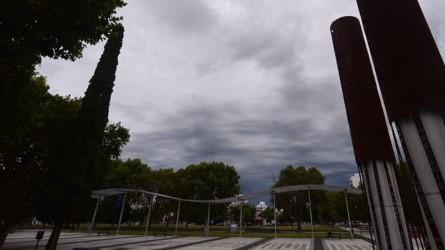 jueves nublado y con amenaza de algunas lluvias en la plata