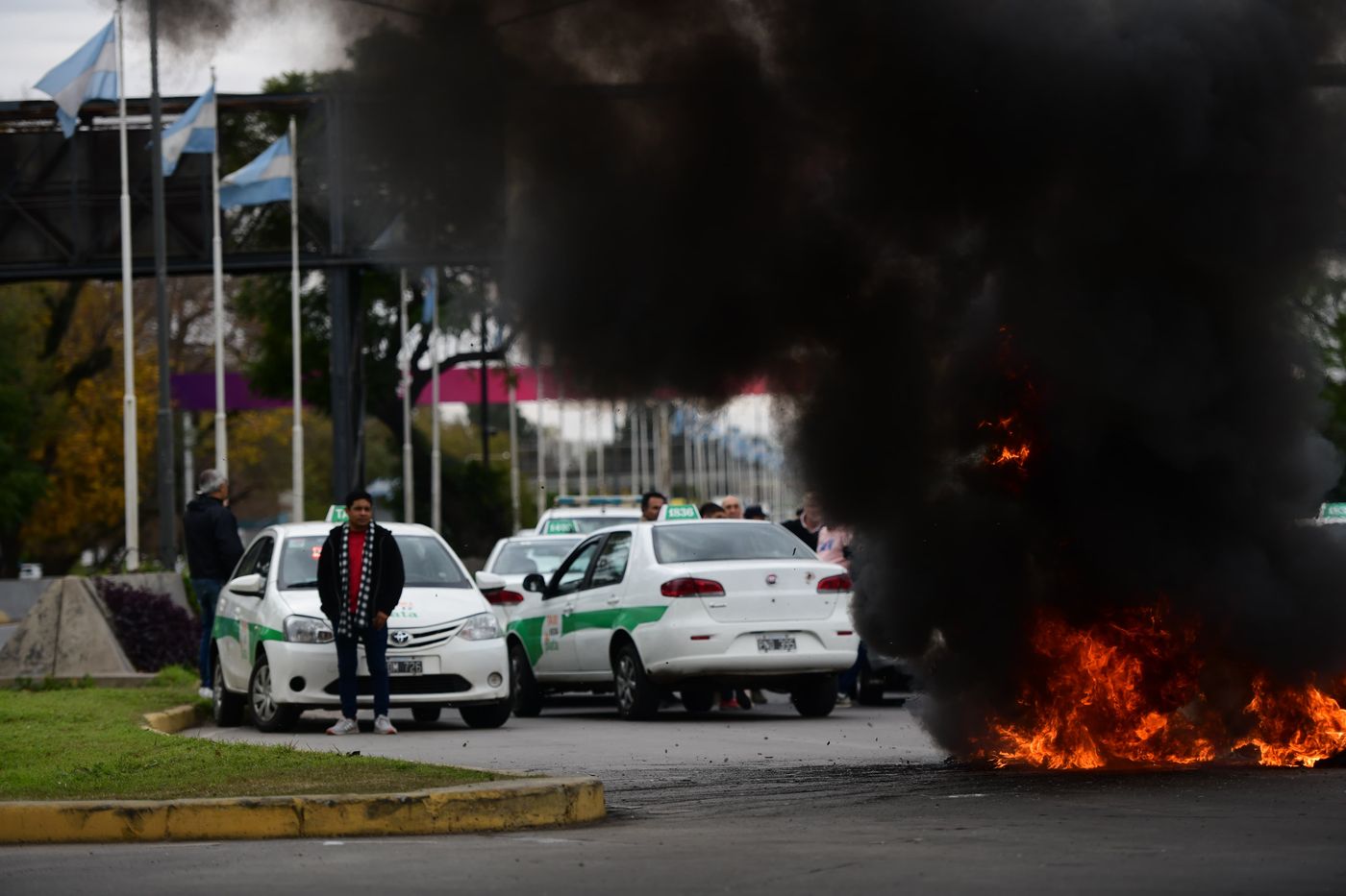 Taxis taxistas protesta movilización (2).jpeg