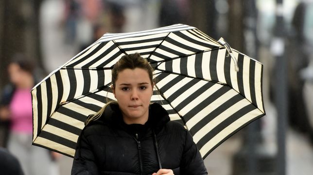 la plata amanecio gris, niebla y amenaza de mas lluvias tras la intensa tormenta