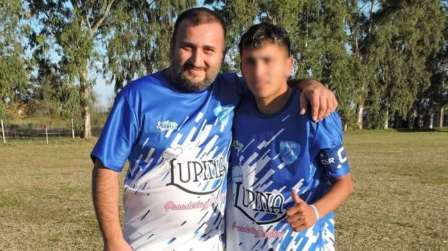 ¿quien era el hombre de 43 anos que murio en la plata mientras jugaba un torneo de futbol?