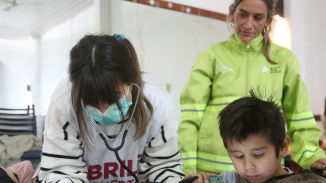 llegan a city bell los chequeos medicos gratuitos para jovenes deportistas