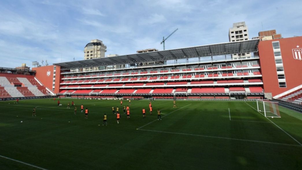 ¿Quiénes fueron los titulares en la práctica del Pincha en UNO?