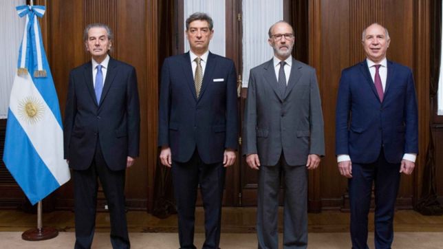 el fdt aprobo en diputados la admisibilidad del juicio politico a los miembros de la corte