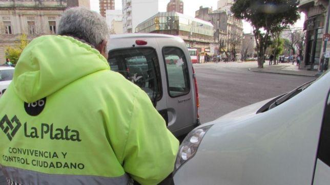 confirman que se puede renovar el carnet de conducir sin pagar multas adeudadas