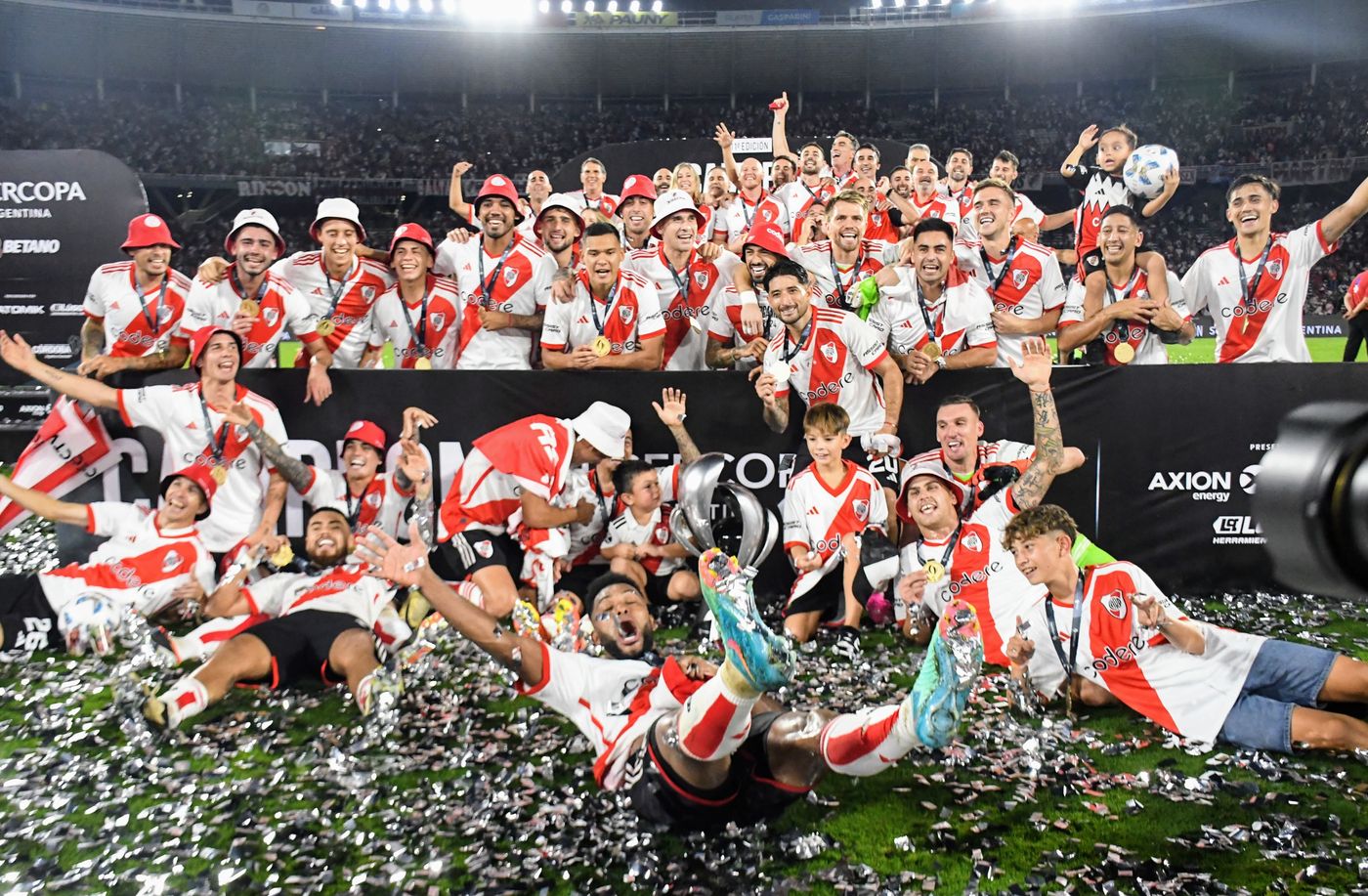 Estudiantes River copa.jpeg