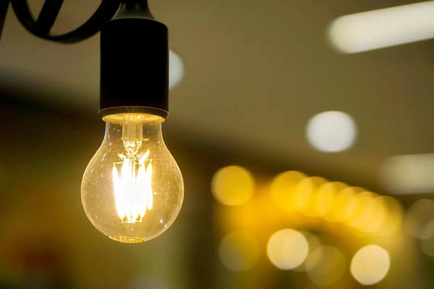 Un hogar de altos ingresos que en enero pagó $8.000 de luz deberá pagar alrededor de $24.000 en febrero.