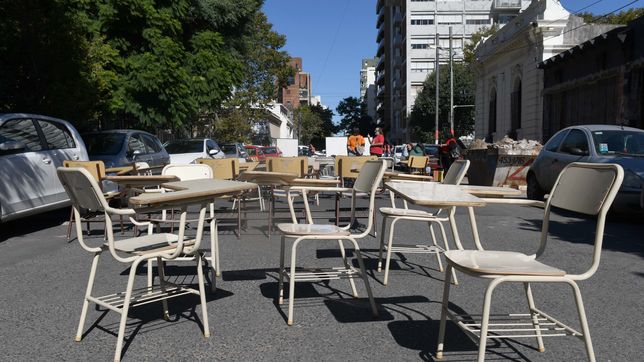 se profundiza el conflicto tras el veto de milei y los docentes universitarios inician un nuevo paro