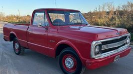 fue al corso de bavio, le robaron la camioneta y ofrece una fortuna para recuperarla por su valor sentimental fue al corso de bavio, le robaron la camioneta y ofrece una fortuna para recuperarla por su valor sentimental