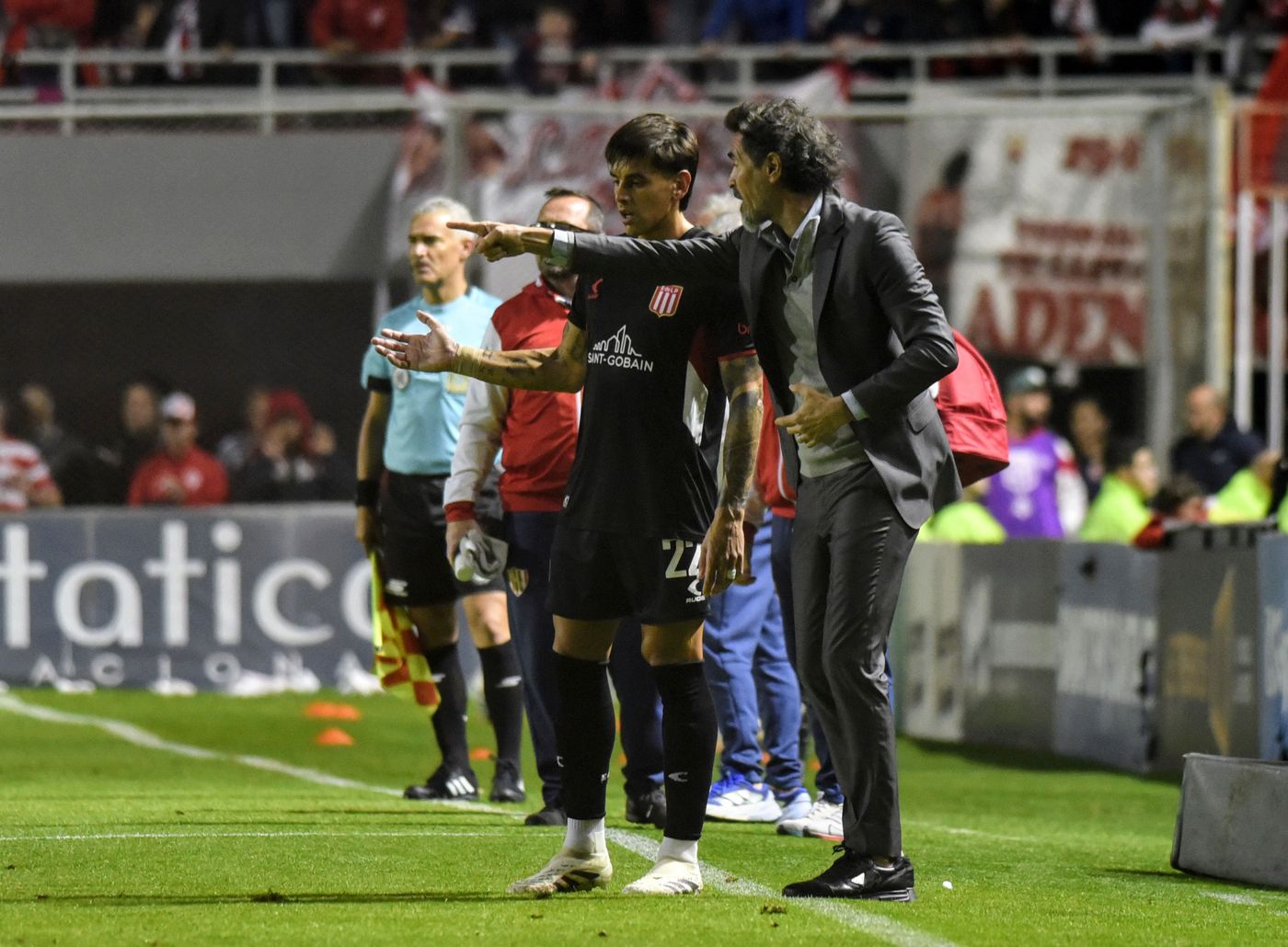 Estudiantes Unión Domínguez.JPG