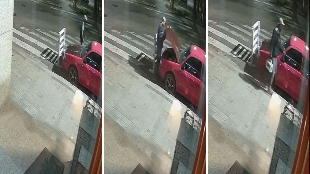 En menos de un minuto, un ladrón robó la batería de un auto en pleno centro y quedó filmado